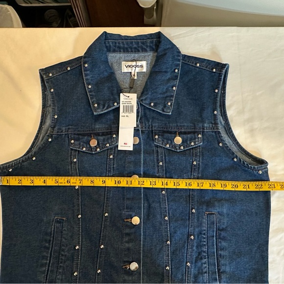 Holiday Chic Studded Denim Vest Dark Wash Layering Essential NWT S-XL - Picture 15 of 15